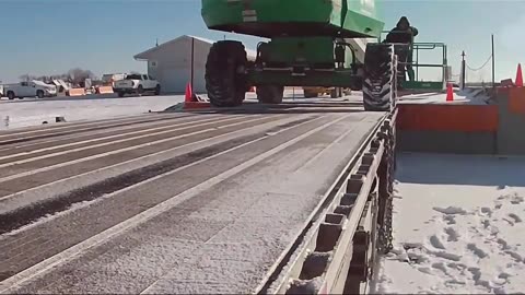 BOOMLIFT SHORT #ourtruckinglife #truckdrivers #reallifetruckers #truckdriver #trucker #atruckerslife