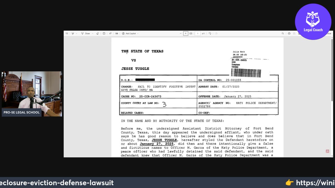 Is JULIA KECK AN INTERN OR A PROSECUTOR #TEXAS