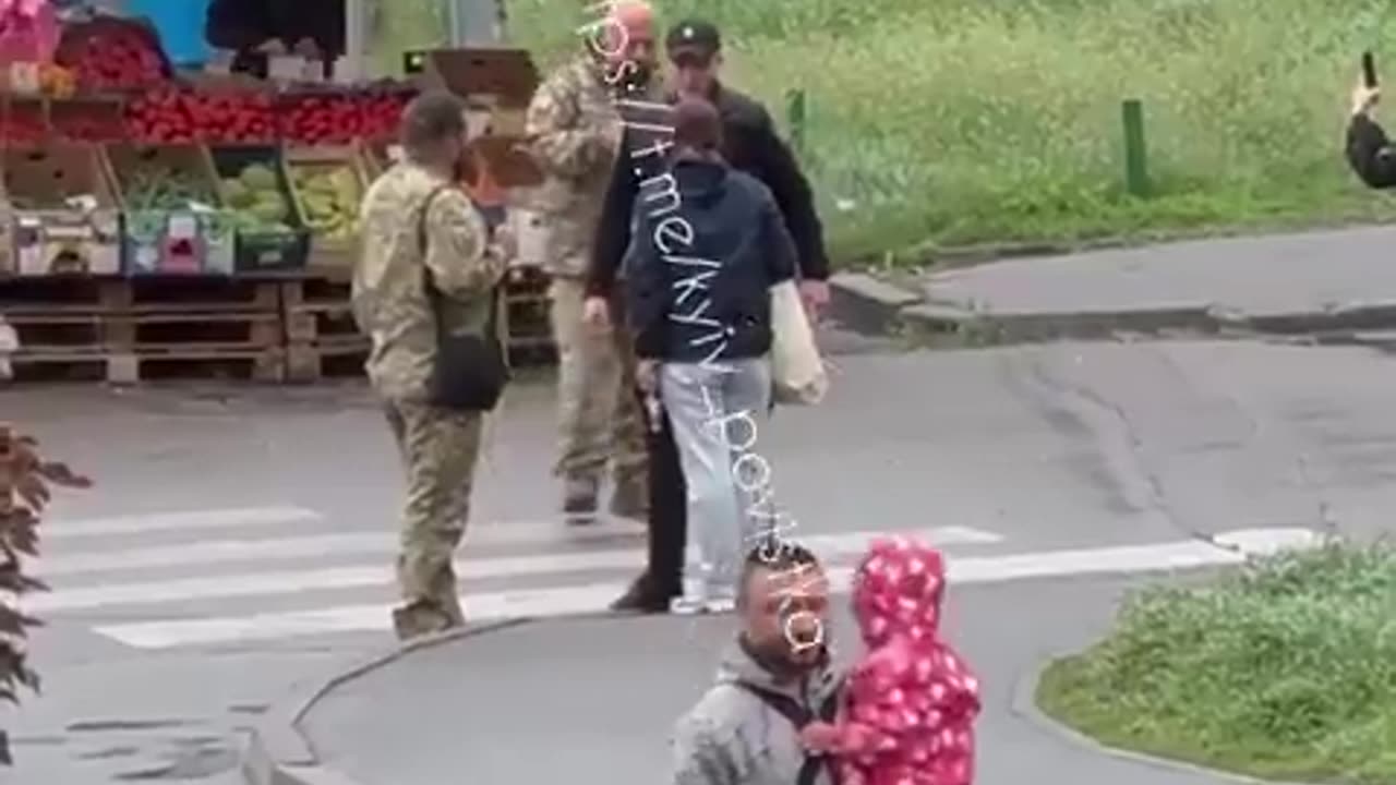 Hold the baby" is a common family survival strategy when encountering draft officers