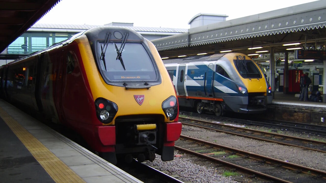 Britain's Most Divisive Trains - Voyagers and Meridians