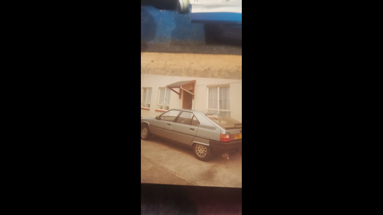 Musk take your shit to mars in the sports car