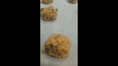 Chocolate chip, date, rock salt cookie