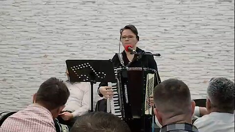 ESTERA CIPLEU -DE ATÂTEA ORI AM VĂZUT BRAȚUL TĂU- #musicvideo #crestinism