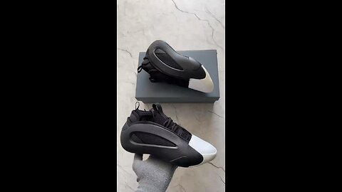 ADIDAS HARDEN VOLUME 8