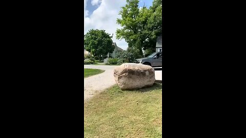 Impossible pulling heavy stone