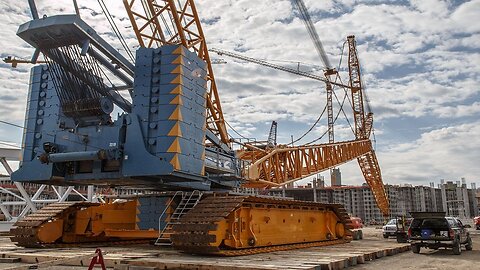 "Reaching New Heights: How Tower Cranes Are Assembled (4K Ultra HD)"