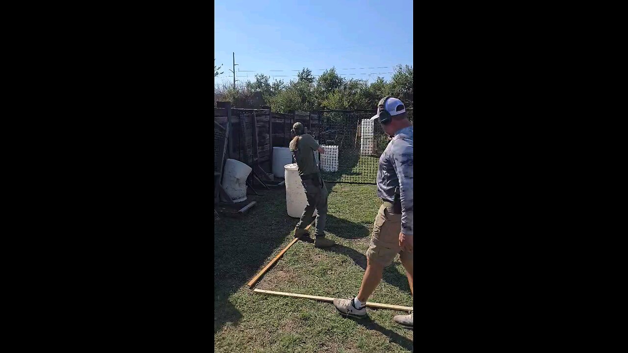 don't shoot the barricade