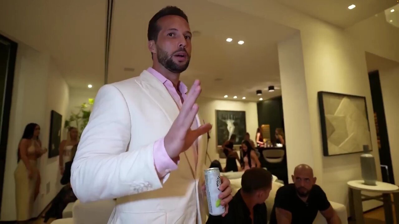 Tristan Tate Apologizes To Nick Fuentes