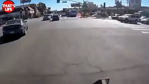 "😂 Funny Women Fails in Traffic! 🚗💋 Epic Driving Fails Compilation 2025 👠🤣"