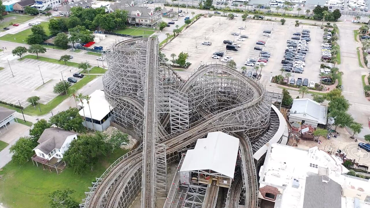 Raw drone Kemah Boardwalk