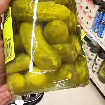 THAT INSECT IS NOT KOSHER ₪ GOYIMZES❗