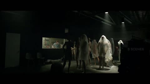 Lights out Movie horror Scene