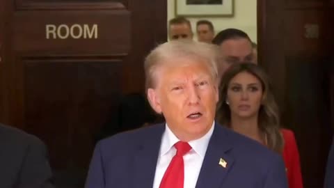 What Made Billionaires Turn Against Trump Overnight? 😳💸