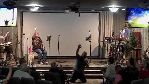 Praise & Worship 05.18.2025