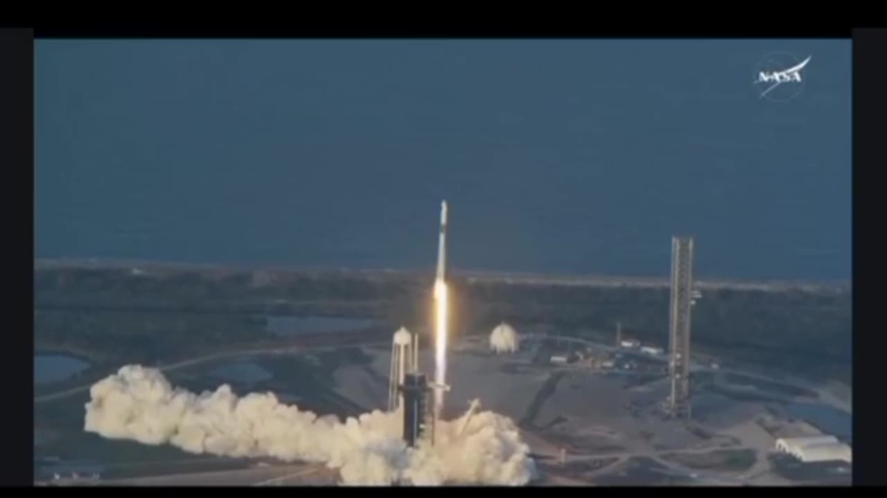 Astronautas rumbo al espacio