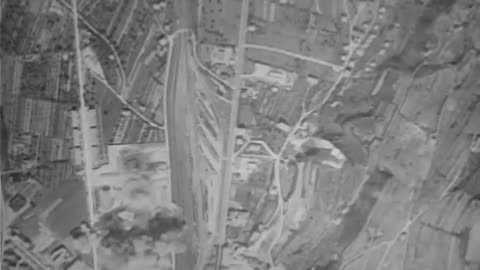 12TH AAFCCU BOMBS OVER ITALY - 12TH AAFCCU BOMBS OVER ITALY - 111-adc-10475