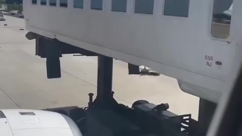 POV YOU FLY INTO WASHINGTON DULLES AIRPORT AND THINK YOU LANDED ON THE MOON