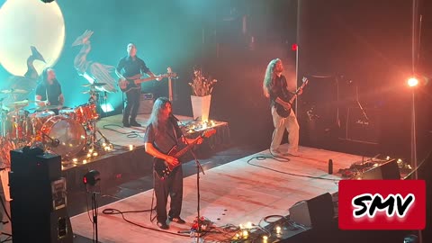 #ShittyMillennialVideos 📱📹🎬 Alcest 🎭 - Autre Temps ⌚👋 @ Roseland Theater Portland, OR 03/10/2025