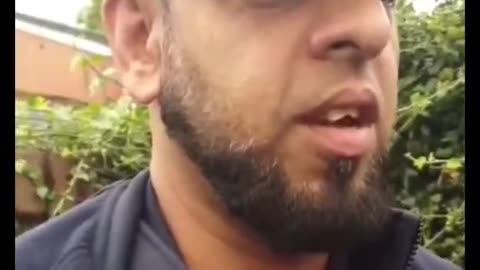 51yr old married man with children arranged to meet 14yr old girl 🤬