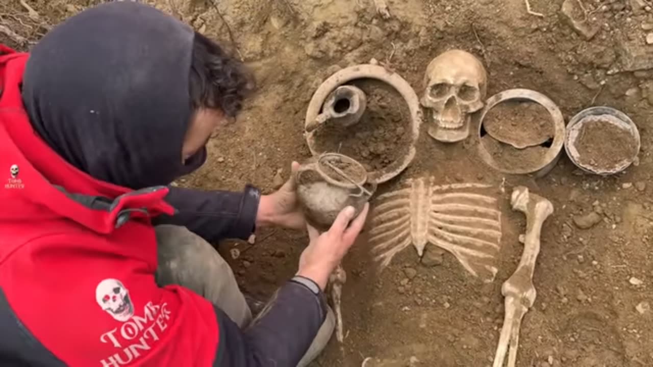 find from under the ground and go through the subscriber and likes of human soyagi