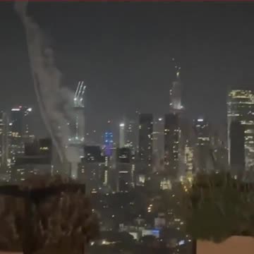 BREAKING: Multiple ballistic missiles from Iran hit Tel Aviv.