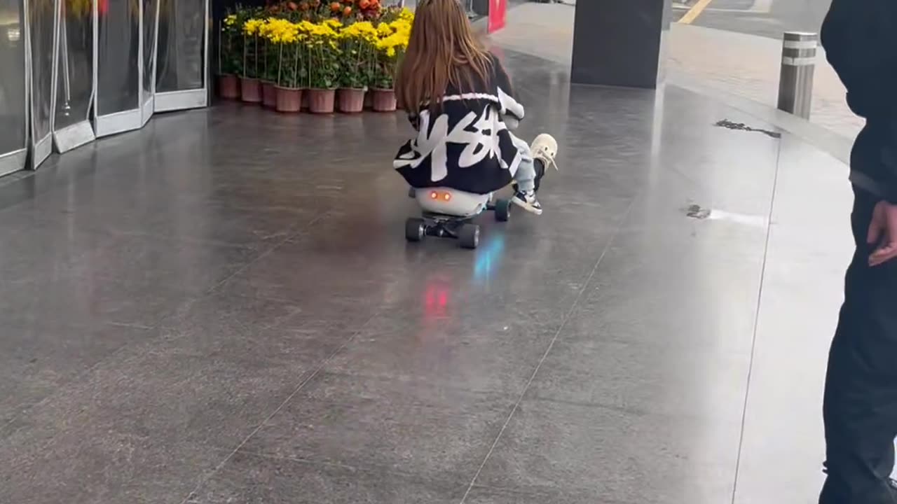 Fun Family Ride! Electric Twist Car for Kids & Adults🇨🇳