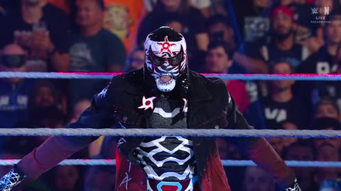 [2025.08.18 FULL SHOW] WWE.RAW.IS.WAR.Netflix.HD
