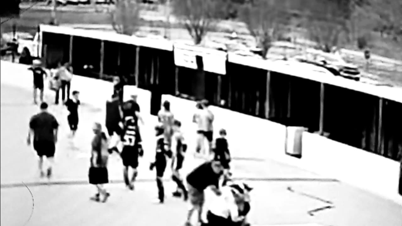 Parents join in youth hockey brawl