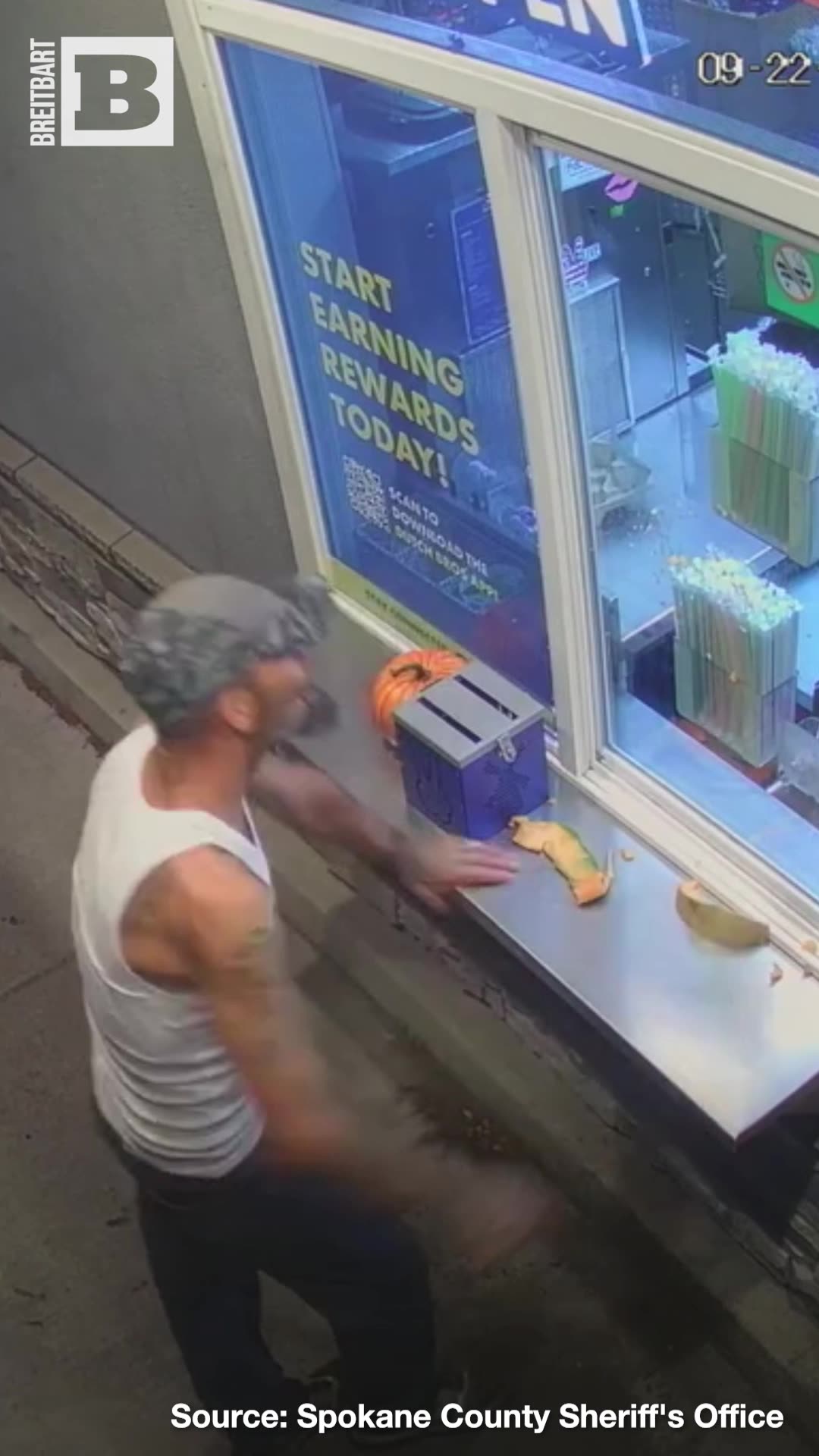 Repeat Criminal Breaks Window with Knife, Gets Jailed, Is Released and Arrested Again 4 Hours Later