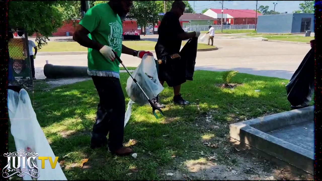 NEWORLEANS Community Cleanup