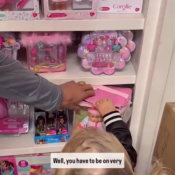 CHARLIE KIRK WITH HIS DAUGHTER