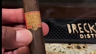 Year of the Hiss ( LCA Privada Club) 6x54 Box Press Toro #CigarOfTheDay #Short #Shorts #Review