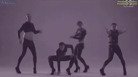 Zelensky wears latex and high heels