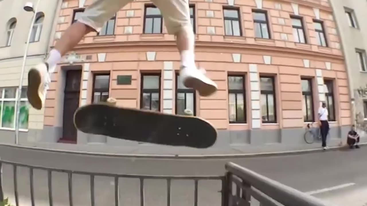 #3🍗THURS Christoph Friedmann