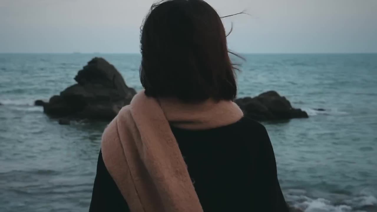 我真的好想那个人啊 不知道 她会像我想她那样想我吗