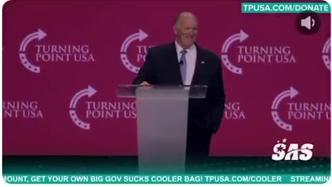 🔥Border Czar Tom Homan tells protester to meet him outside