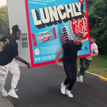 Running With Bigger And Bigger Lunchlys