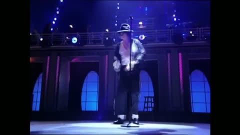 Michael Jackson - Somebody's Watching Me