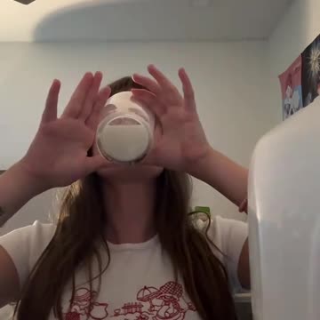 The popularmmos intro song go hard