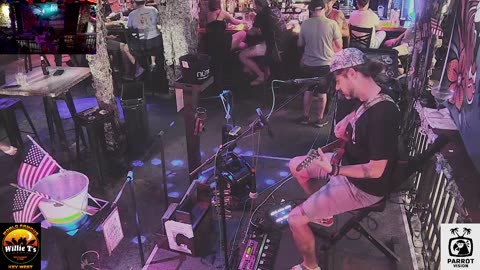 LIVE Music Everyday!