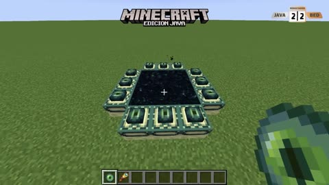 Minecraft JAVA vs BEDROCK – Which One Is BETTER? 😱⛏ (Mikecrack)