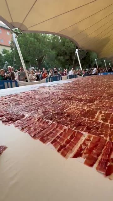 A plate of almost 700 kg ham in Spain. Some people didn't like this.