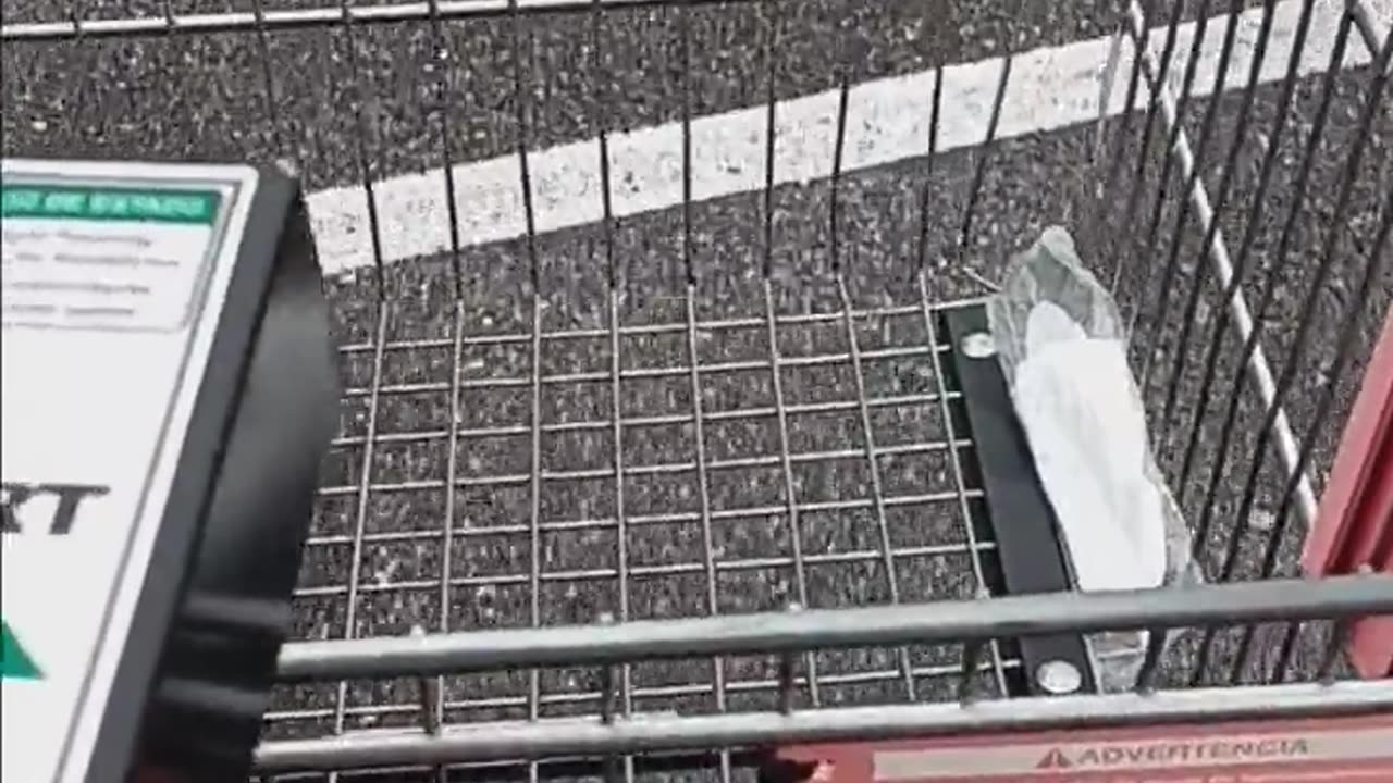 UNBELIEVABLY LAZY PEOPLE AT TARGET!