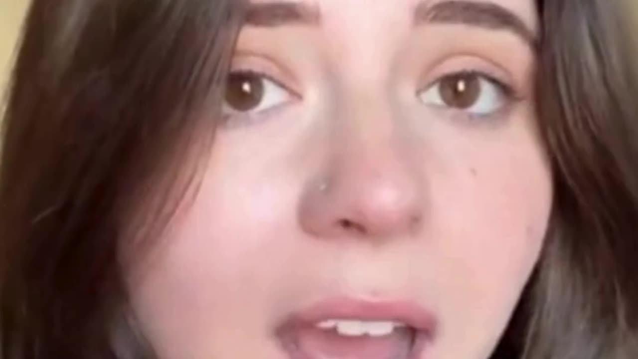 Brazilian Woman ON POINT about ICE.