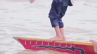 Indonesian kid's dance goes viral after leading his row team to victory