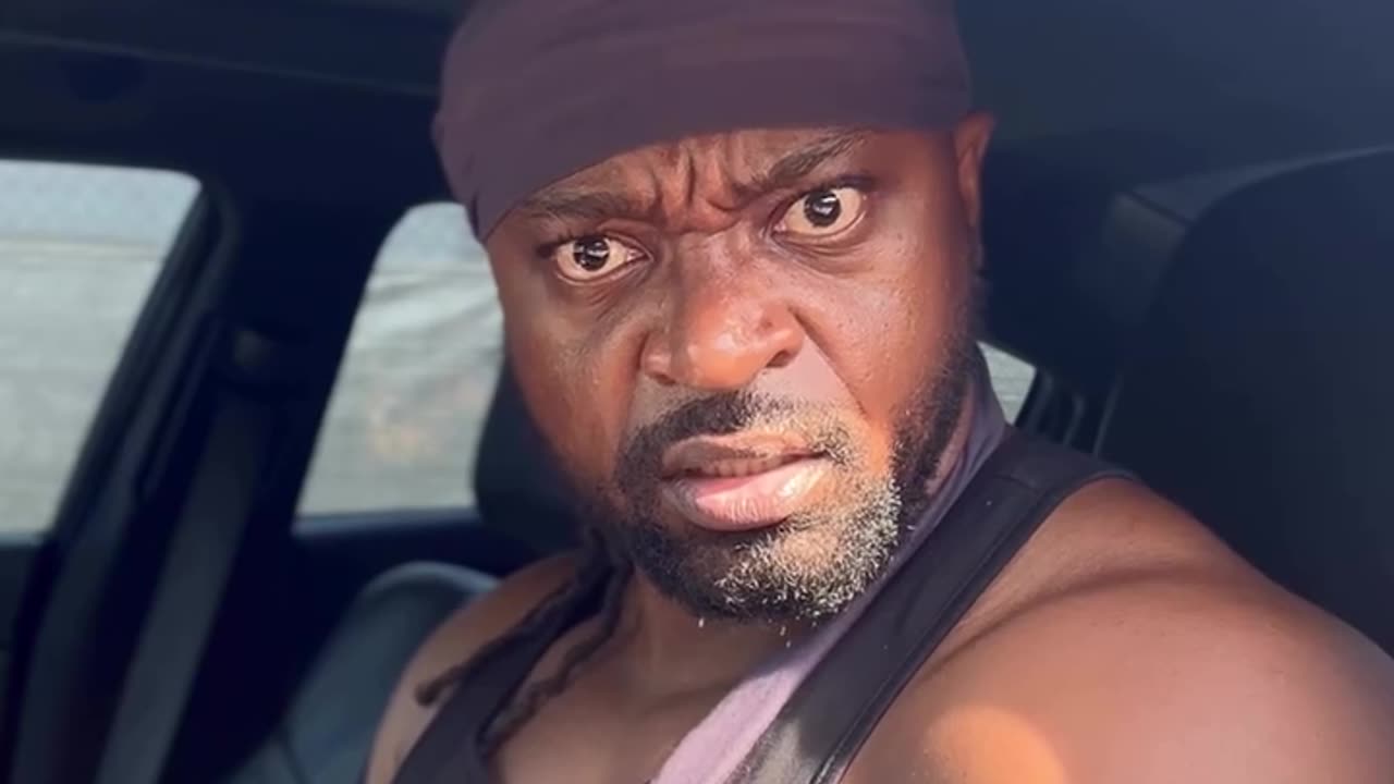 This is why I donโt like leaving my house๐๐๐