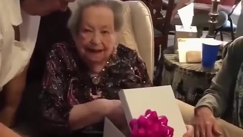 Surprise 🎁🎁🎁