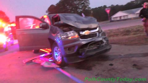 PICKUP T-BONES PICKUP, LIVINGSTON TEXAS, 125/12/25...