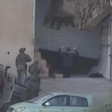 ⚠️ Warning: Graphic Content - Israeli forces execute two young Palestinians in West Bank