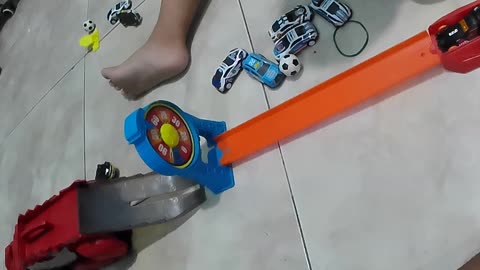 Hotwheels launcher lucky spin